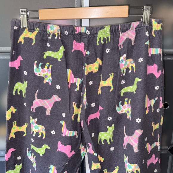 PJ Salvage Flannel Pajama Set in Gray with Multicolored Dog Silhouettes Wns L - Picture 12 of 15